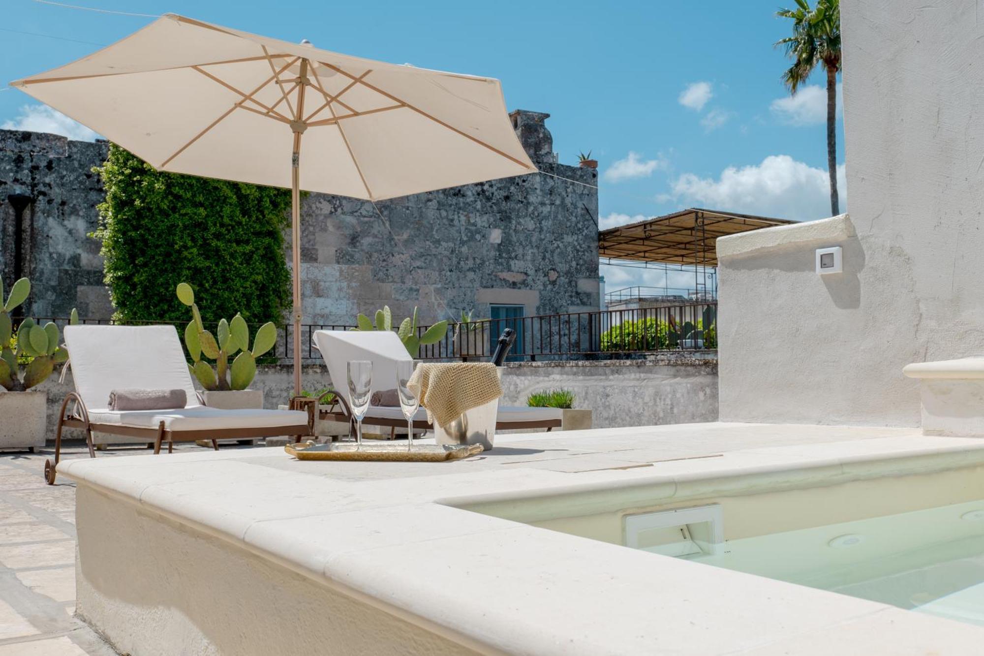 Palazzo Angelica - Luxury Retreat Otranto Bed and Breakfast Giurdignano Εξωτερικό φωτογραφία