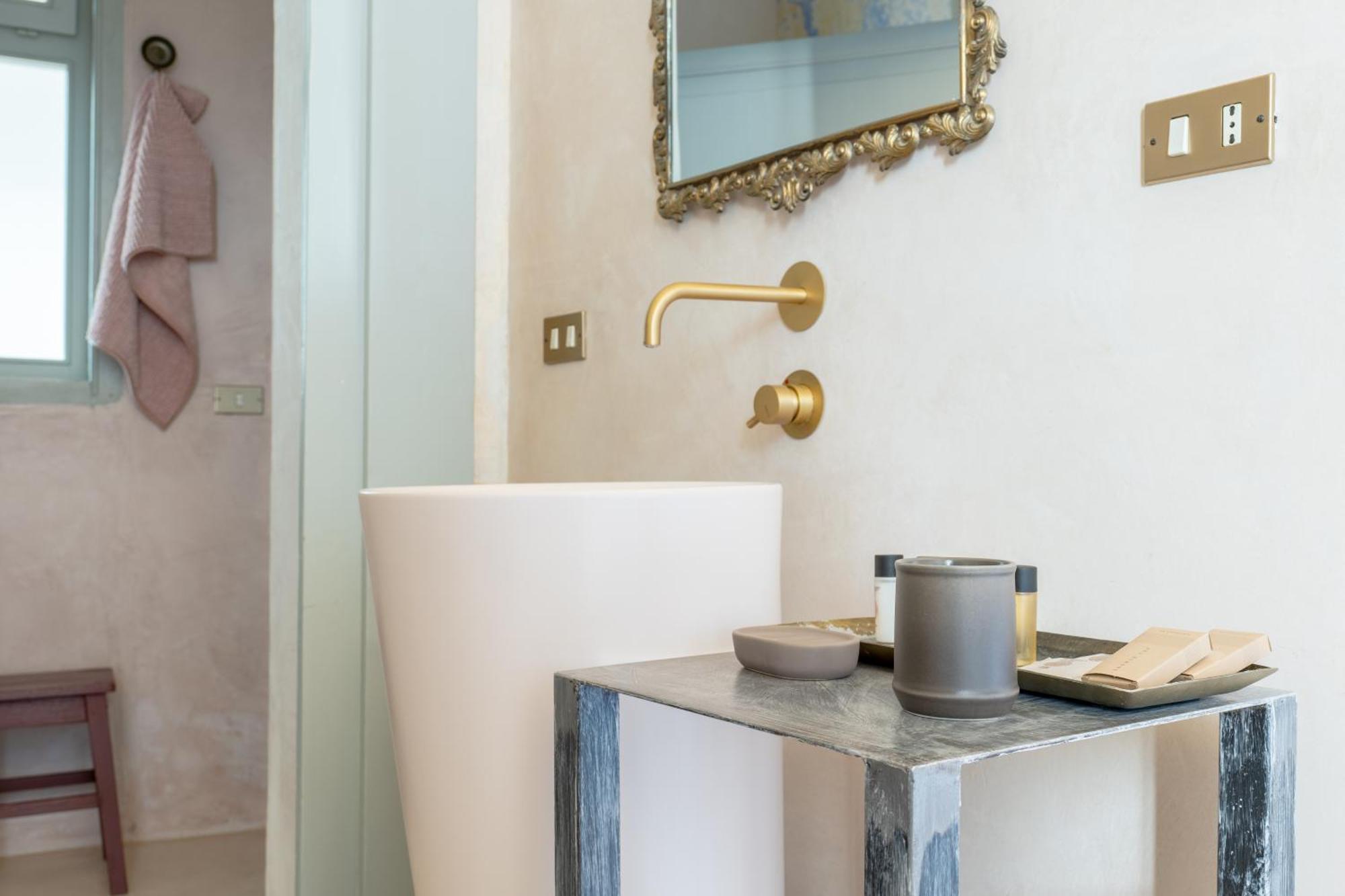 Palazzo Angelica - Luxury Retreat Otranto Bed and Breakfast Giurdignano Εξωτερικό φωτογραφία